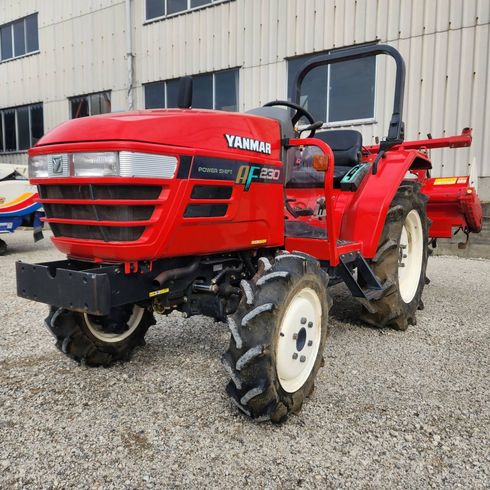 トラクター AF230 写真３