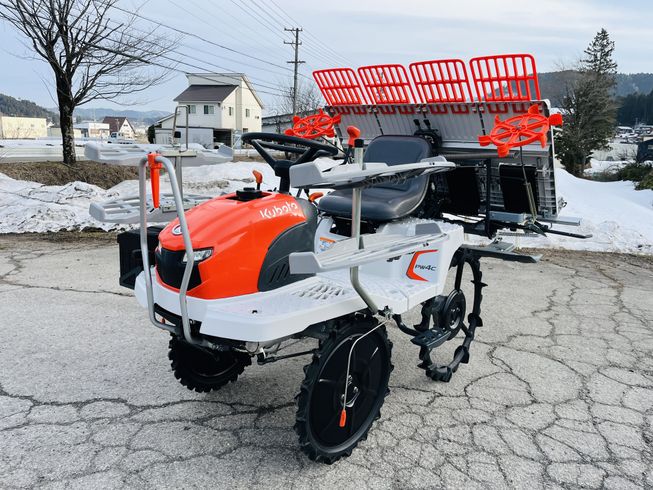 田植機 PW4C 写真２