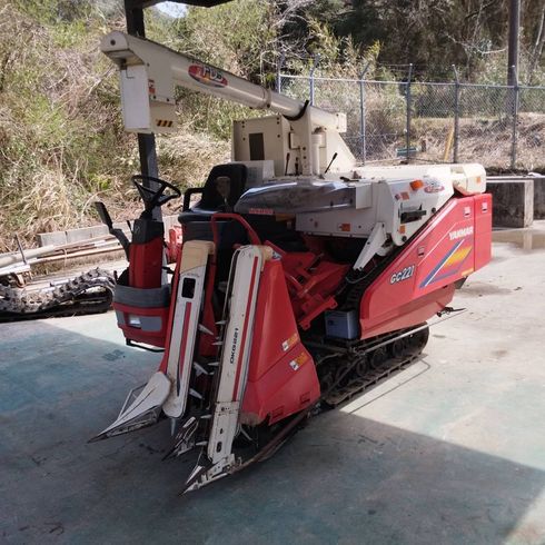 コンバイン GC221  写真２