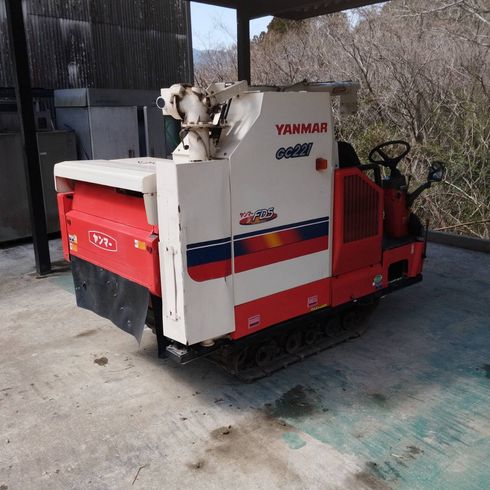 コンバイン GC221  写真４