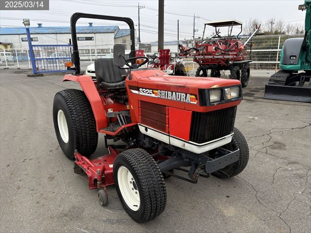 シバウラ 草刈機 写真