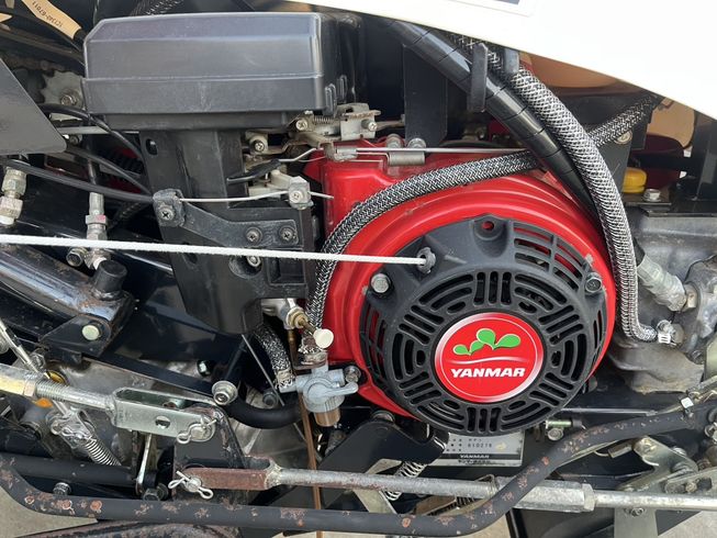 野菜移植機 PF1 写真６