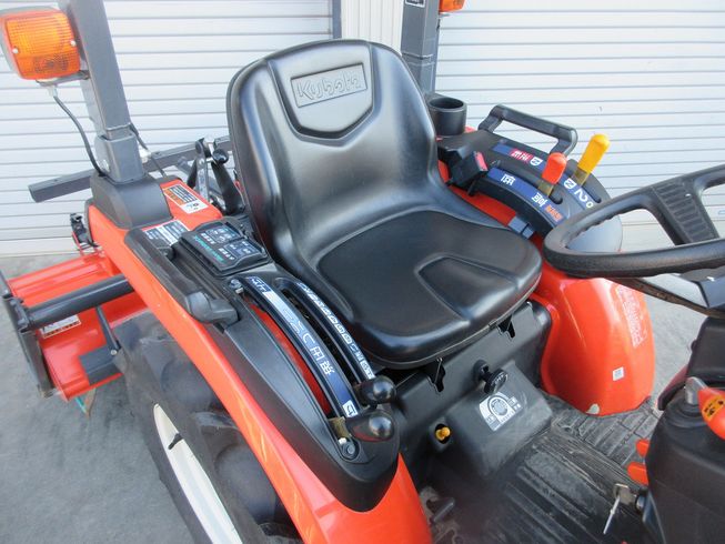 トラクター JB13XSPBSMA 写真５