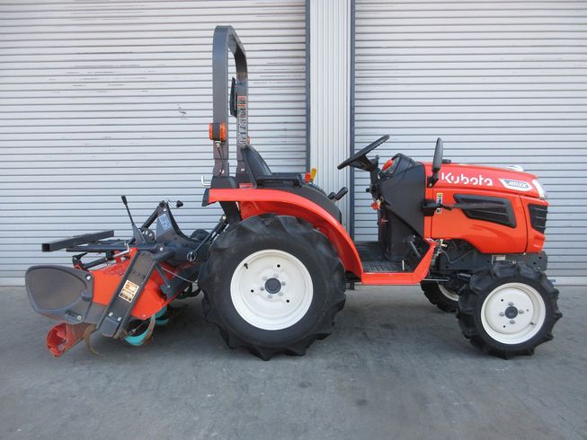 トラクター JB13XSPBSMA 写真３