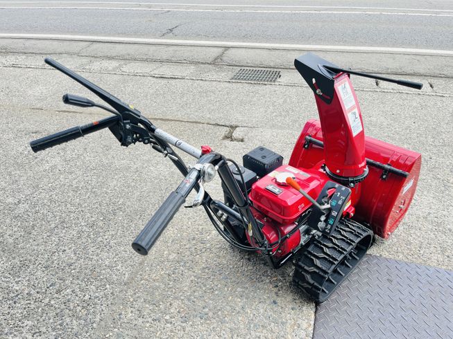 除雪機 HS655 写真４