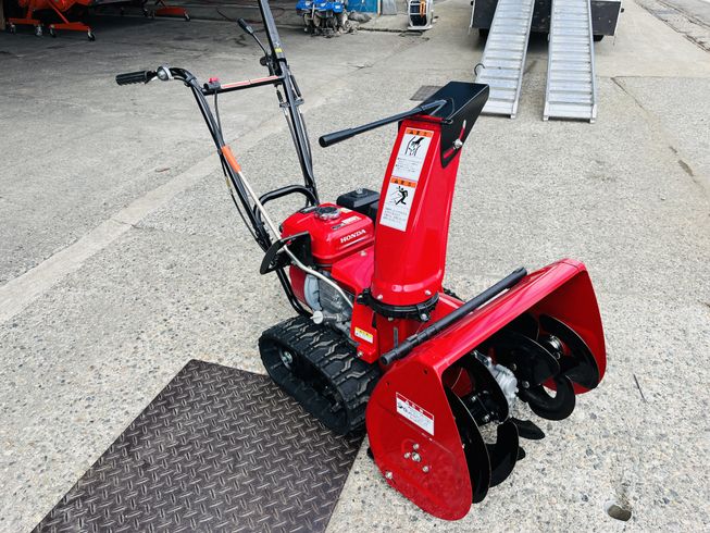 除雪機 HS655 写真２