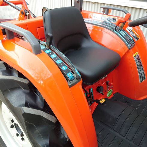 トラクター KT24 写真３