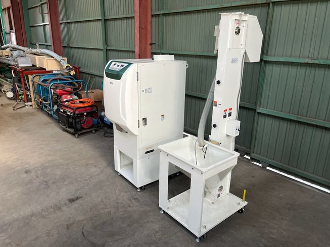 色彩選別機 SCS-7SⅡ 写真５