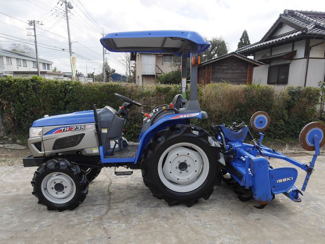 トラクター TH235 写真３