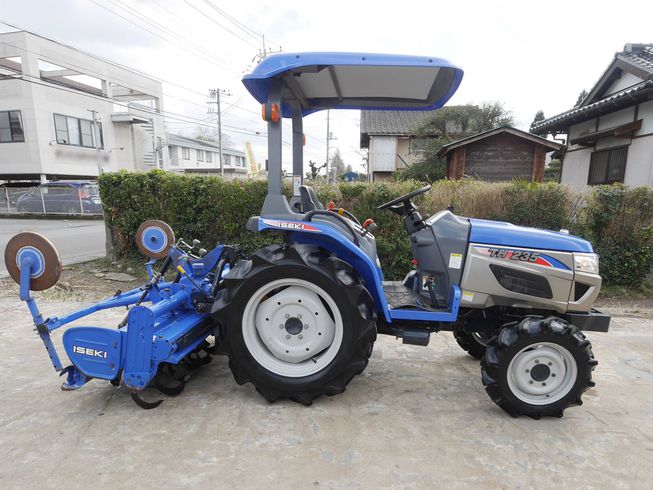 トラクター TH235 写真２