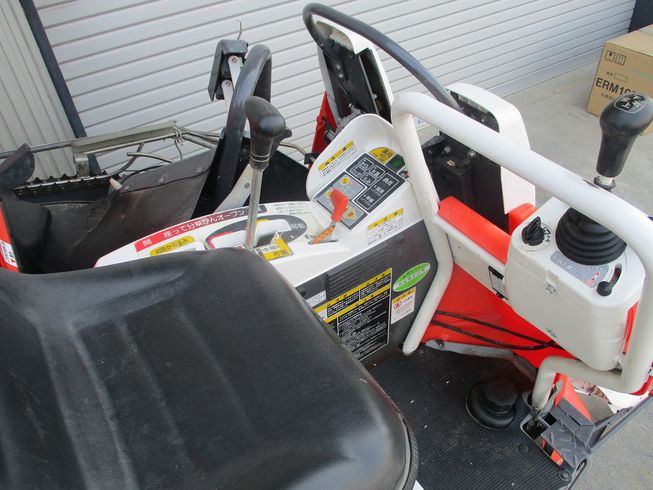 コンバイン ER211-W 写真６