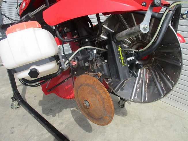 畦塗機 XRM771 写真６