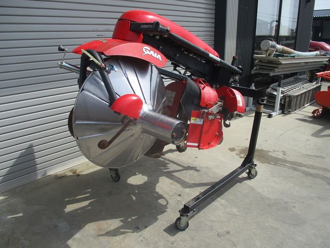 畦塗機 XRM771 写真３