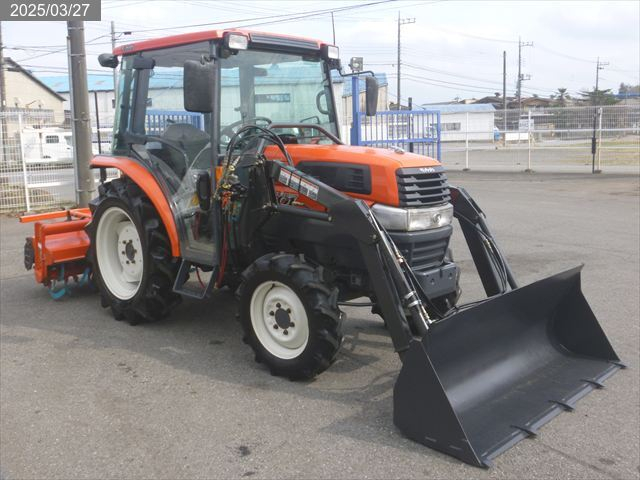 クボタ トラクター 写真