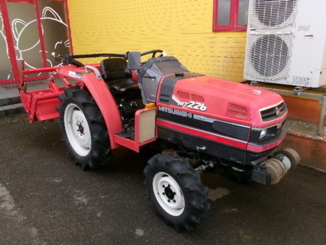 三菱 トラクター 写真