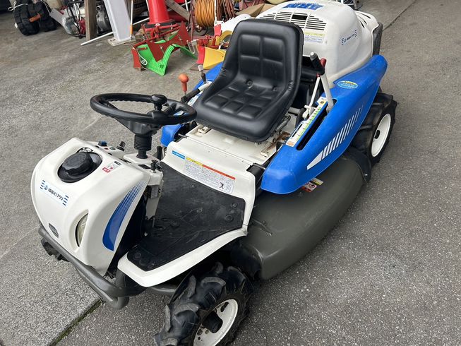 草刈機 ARM981 写真２