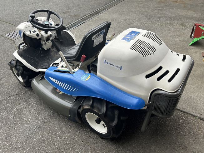 草刈機 ARM981 写真３