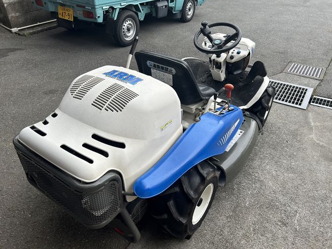 草刈機 ARM981 写真４