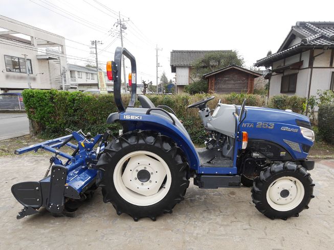 トラクター GEAS NTA253 写真２