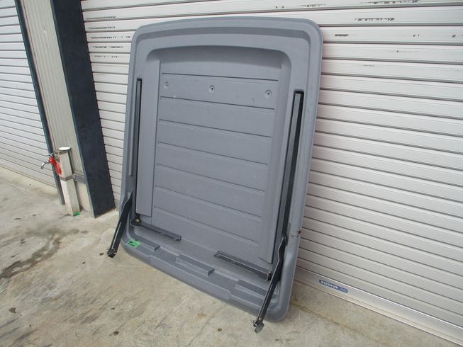 キャノピー 不明 写真７