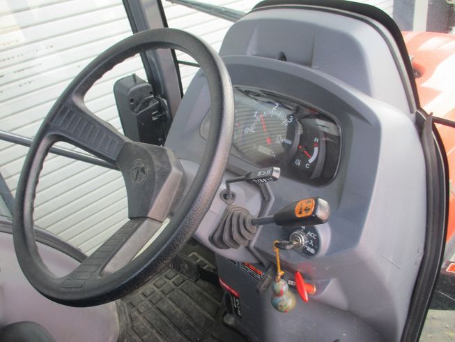 トラクター FT240QBMAJ 写真７