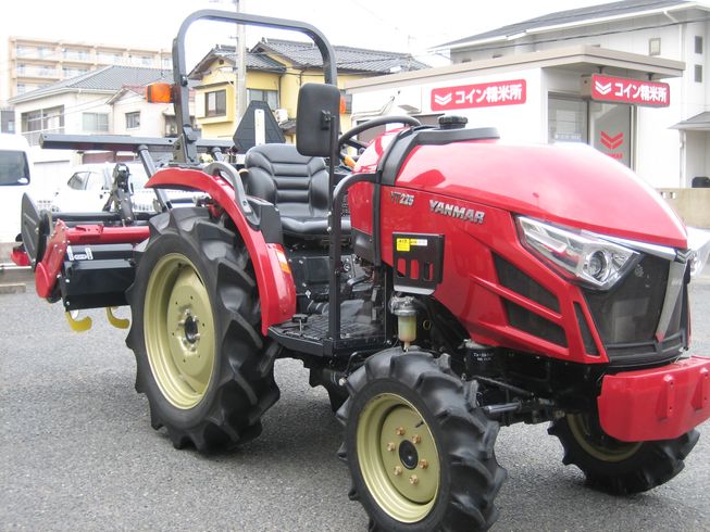 トラクター YT225XUKS5 写真３