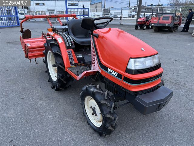 クボタ トラクター 写真