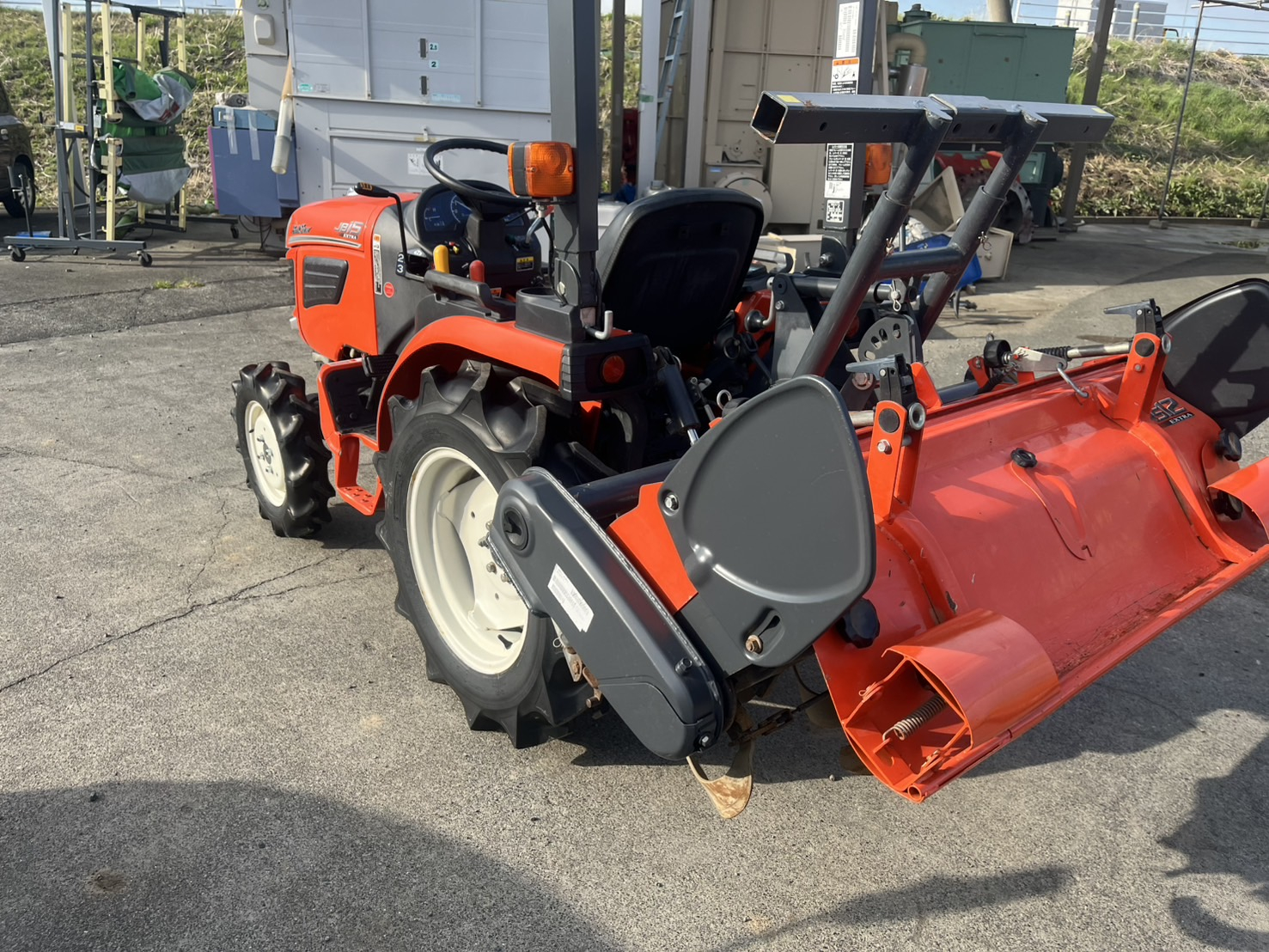 トラクター JB15XBSMAG 写真３