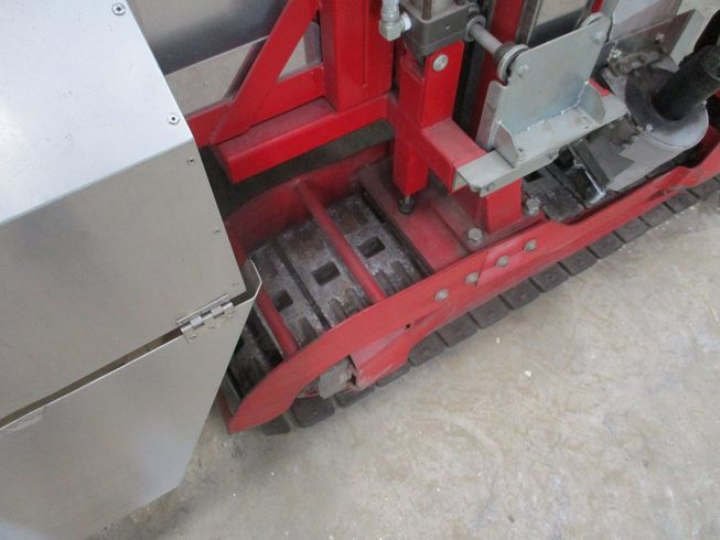 乗用型摘採機 KJ6C-W180SJB 写真10