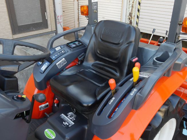 トラクター KB165 写真６