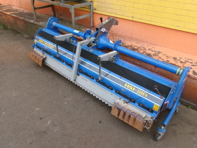 イセキ ハロー 写真