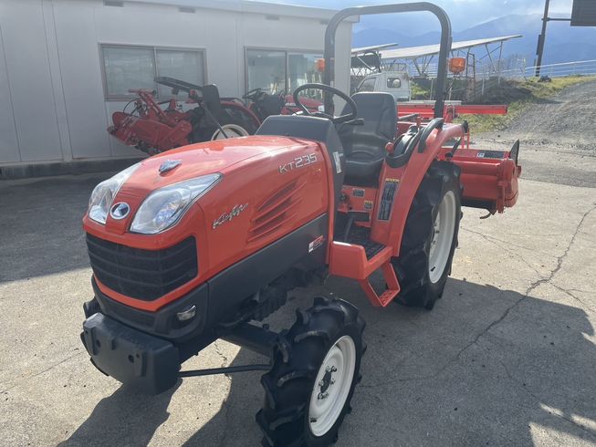 トラクター KT235MA 写真４