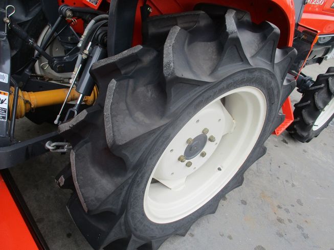 トラクター KL250 写真８