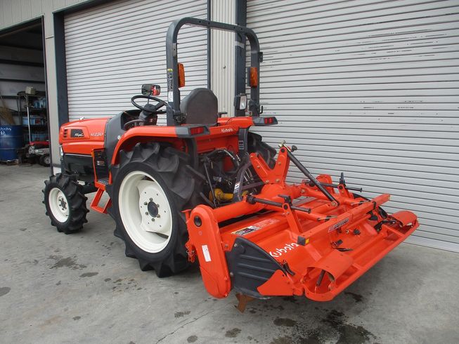 トラクター KL250 写真５