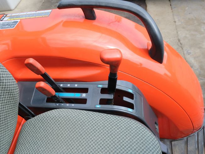 トラクター KL250 写真８