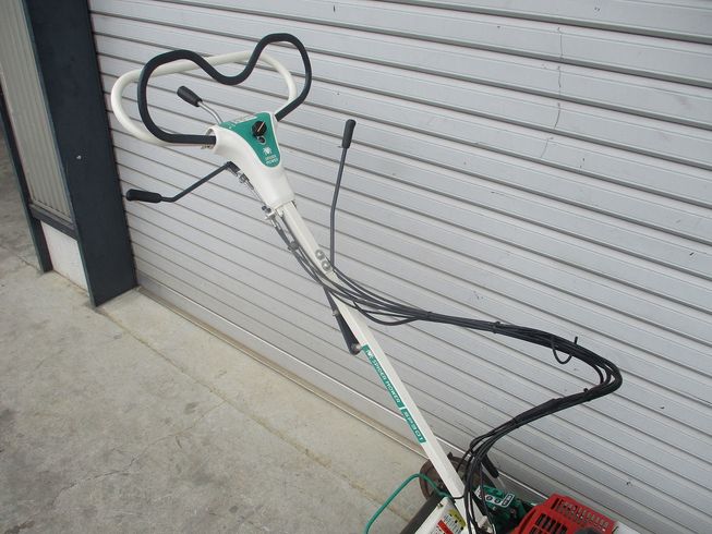 畦草刈機 SP301 写真３