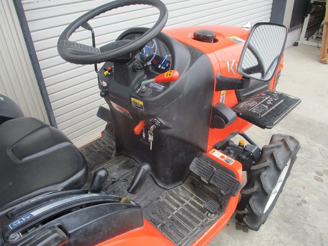 トラクター B17X-BSMAG 写真６