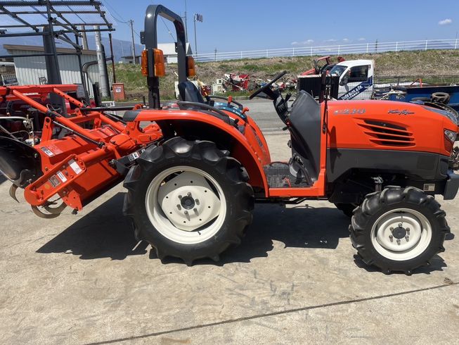 トラクター KT230MA 写真２