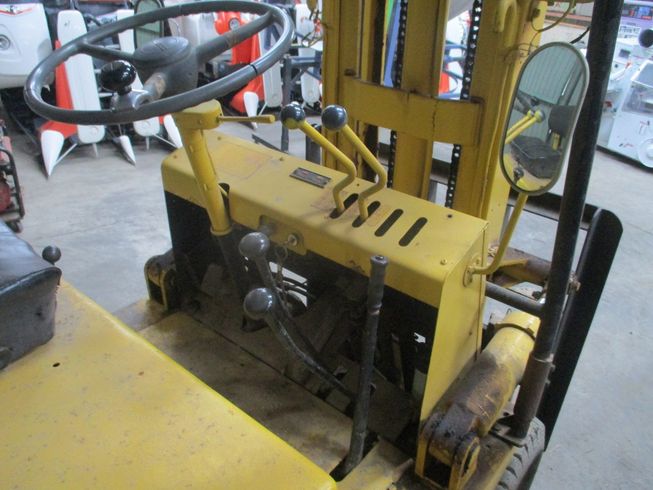 フォークリフト 2FG10 写真８