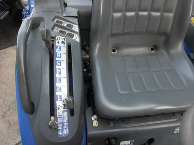 トラクター TM16-KXZA2V　小型フル装備 写真３