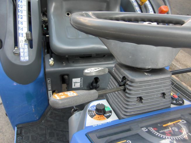 トラクター TM16-KXZA2V　小型フル装備 写真５