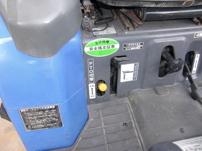 トラクター TH18-BA3V　小型フル装備 写真５