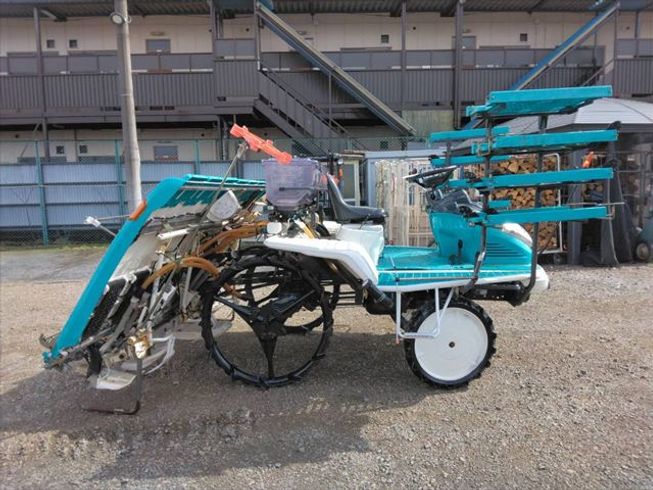 田植機 NSU87 写真４