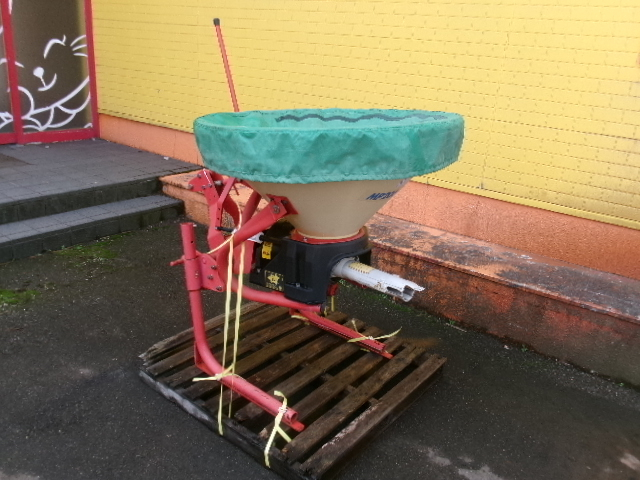 ニプロ ブロードキャスター 写真