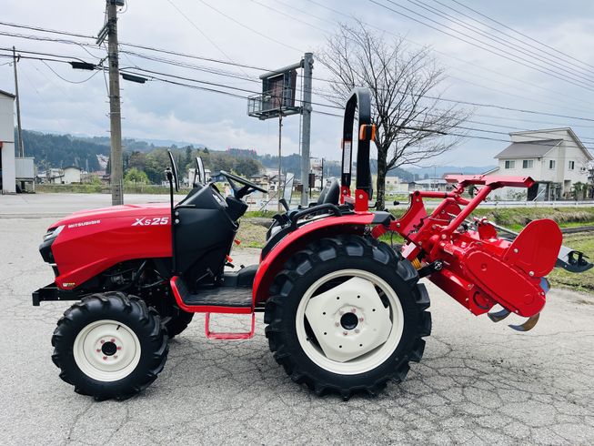 トラクター XS25MTS4 写真８