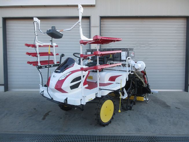 田植機 YR6DA-FD 写真２