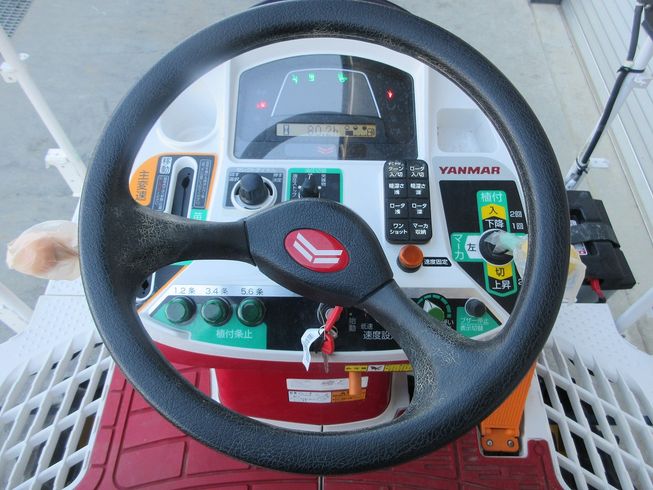 田植機 YR6DA-FD 写真６