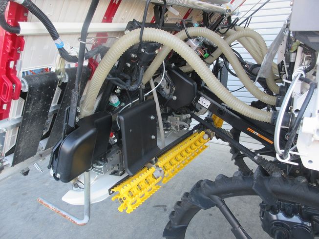 田植機 YR6DA-FD 写真８