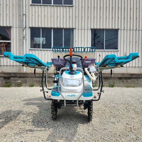 田植機 SPU430P 写真２