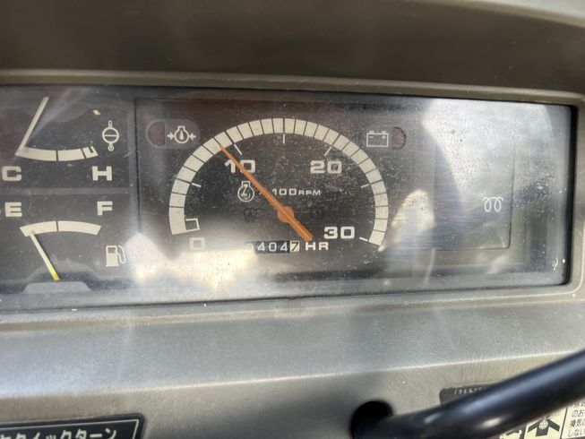 トラクター MTZ20 写真９